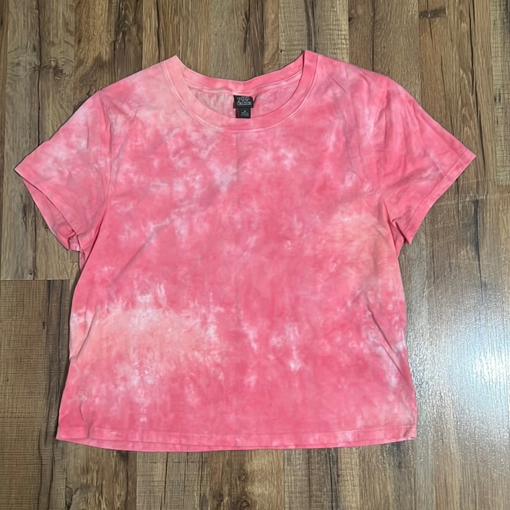 Wild Fable Marble Pink Crop Top